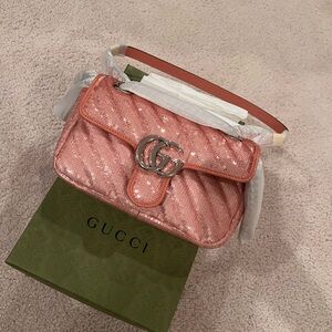 Gucci GG Marmont Mini – Pink Sequin Shoulder Bag